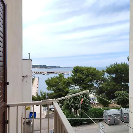 Apartment Elegante Monolocale Con Soppalco In Centro E Vicino Al Mare